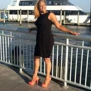 Meet your Posher, Ana